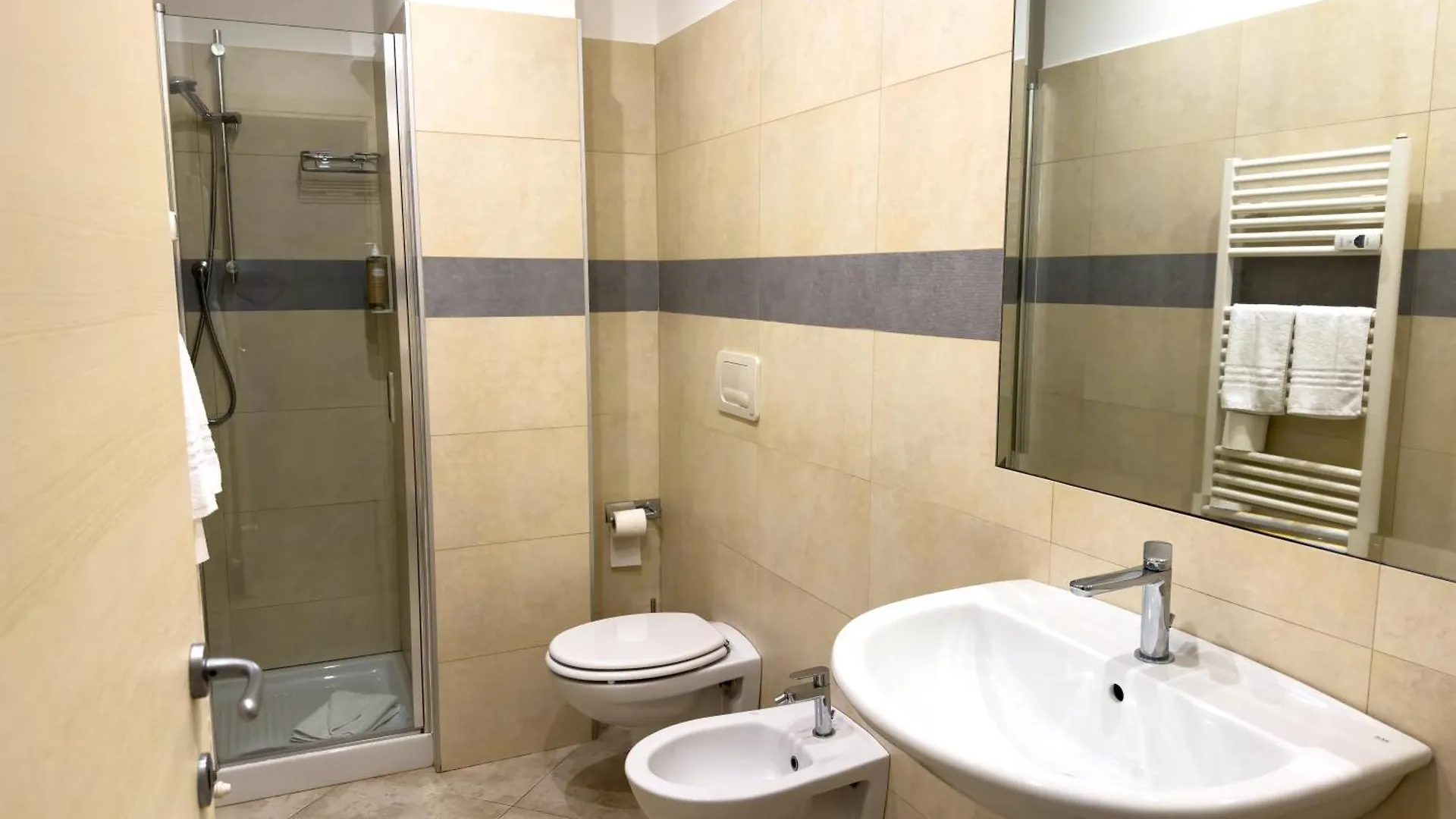 ** Bed and breakfast Sweet Home Cosseria Florencia Italia